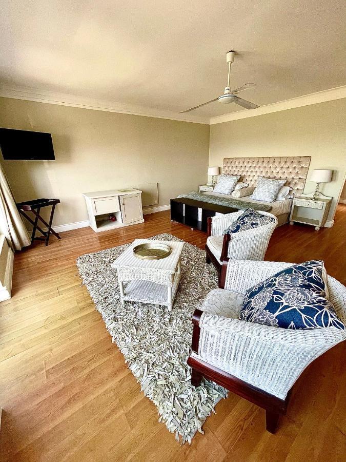 11 Westcliff Rentals Hermanus Eksteriør bilde