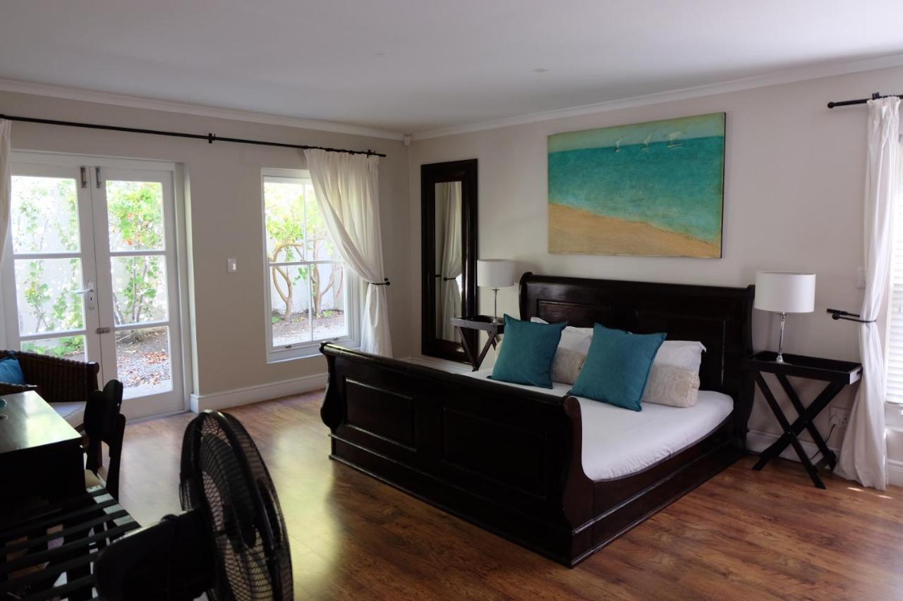 11 Westcliff Rentals Hermanus Eksteriør bilde