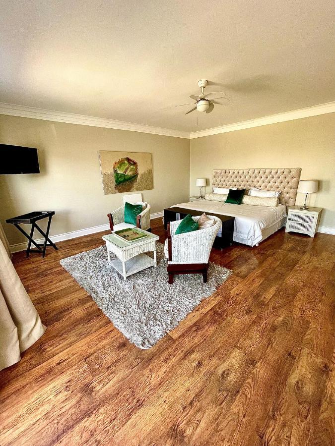 11 Westcliff Rentals Hermanus Eksteriør bilde