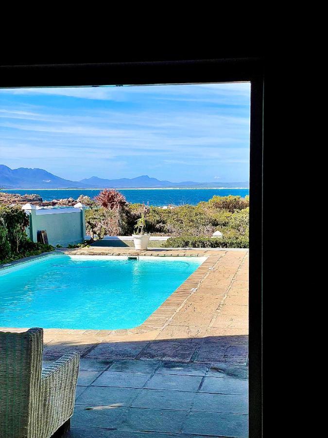 11 Westcliff Rentals Hermanus Eksteriør bilde