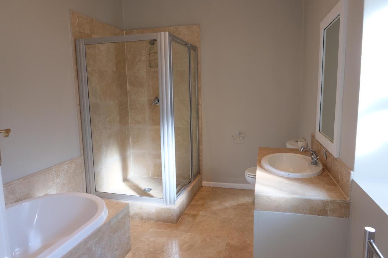 11 Westcliff Rentals Hermanus Eksteriør bilde